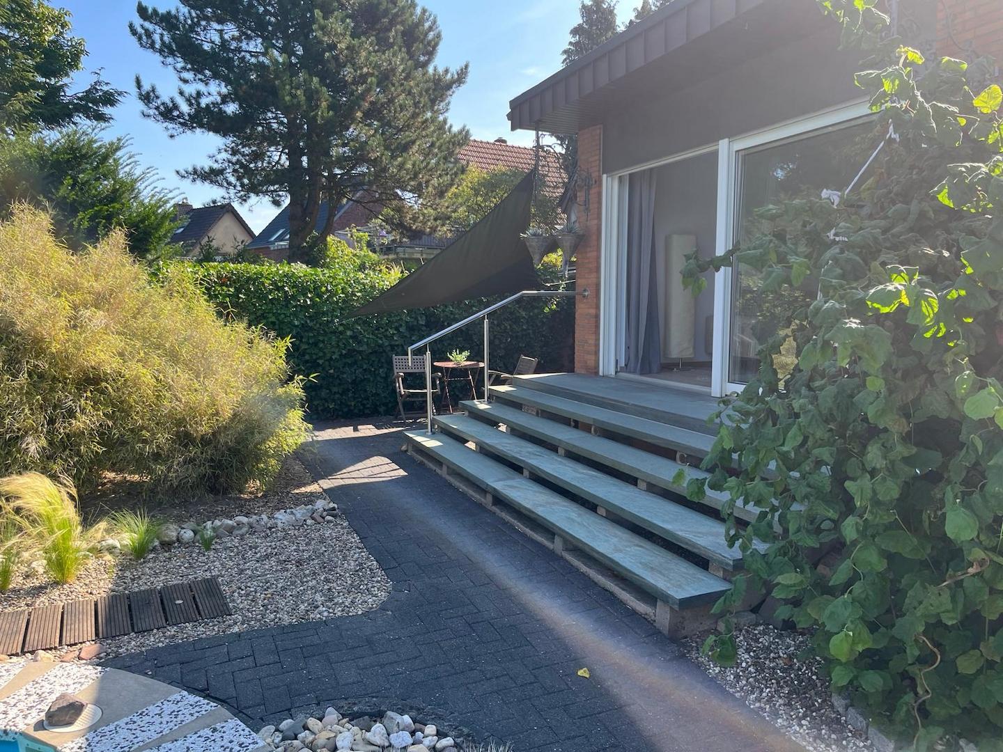 Freisitz vor dem Pool