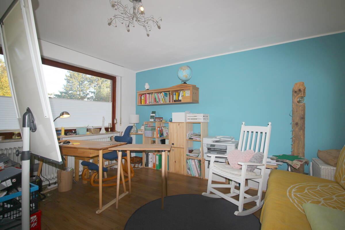 Büro EG-Wohnung