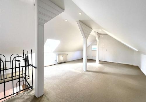 Studio und Zugang zur Dachterrasse