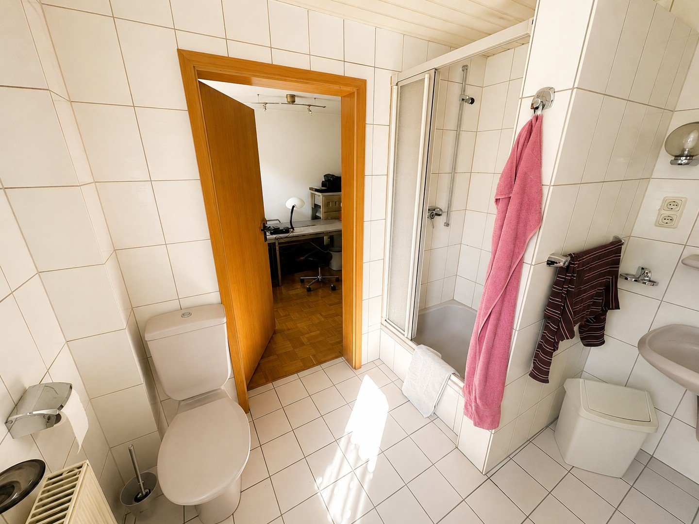 Badezimmer 1. OG