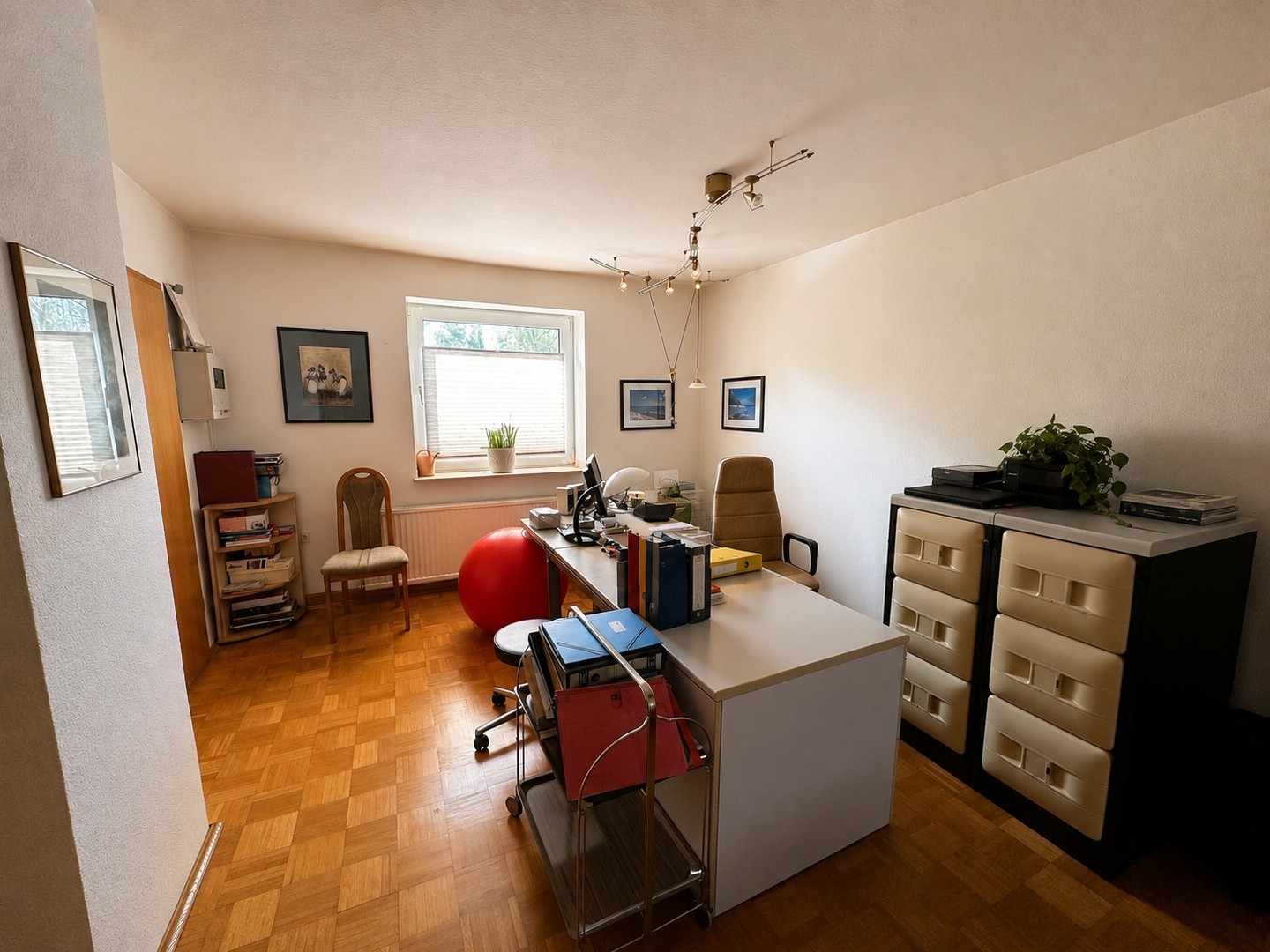 Büro 1. OG