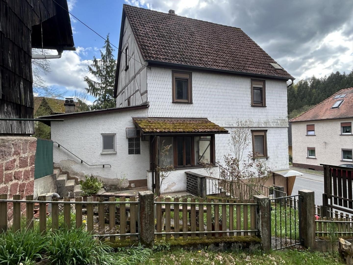 Seitenansicht Wohnhaus