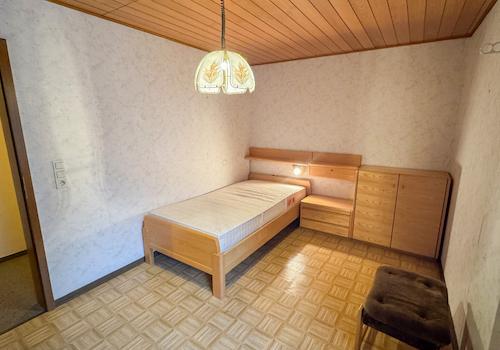 Kind 1. OG Anbau