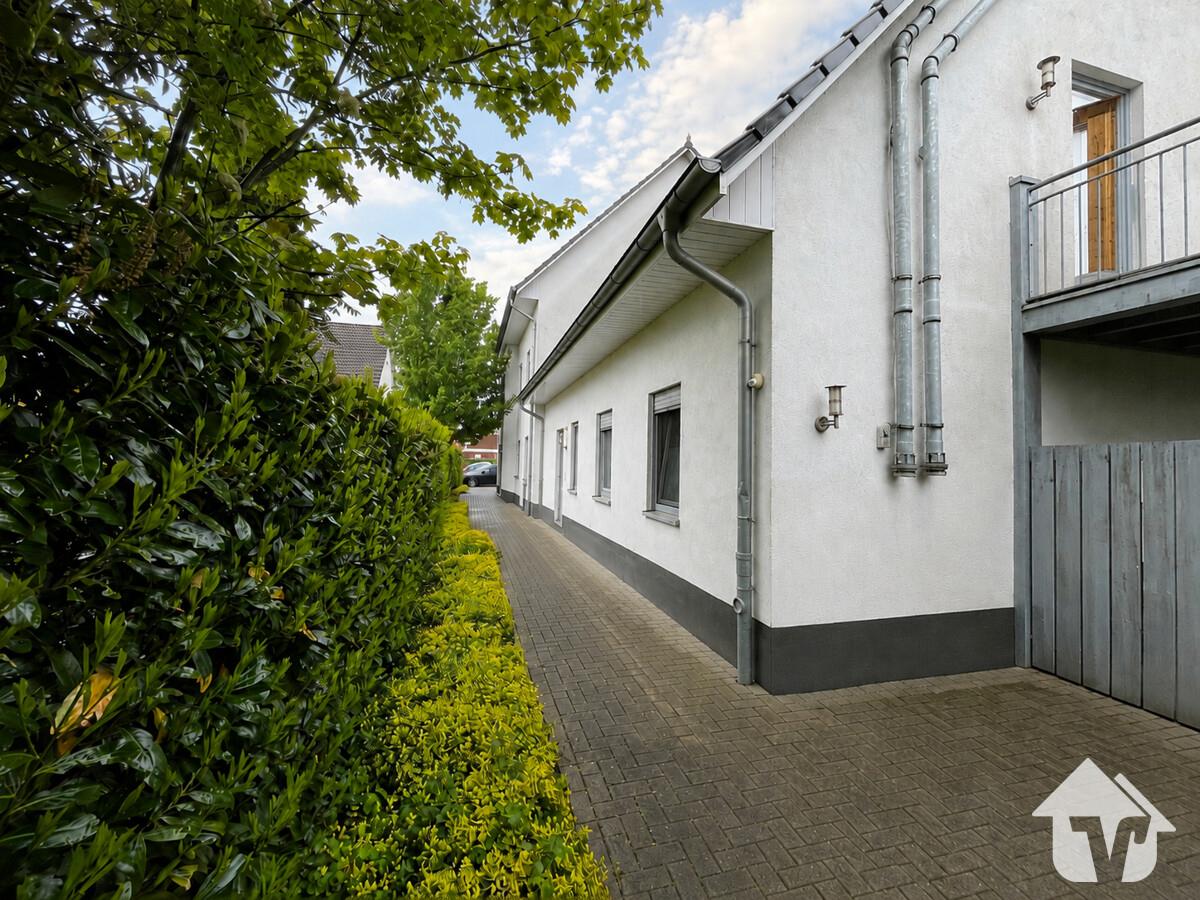 Ansicht vom Garten aus