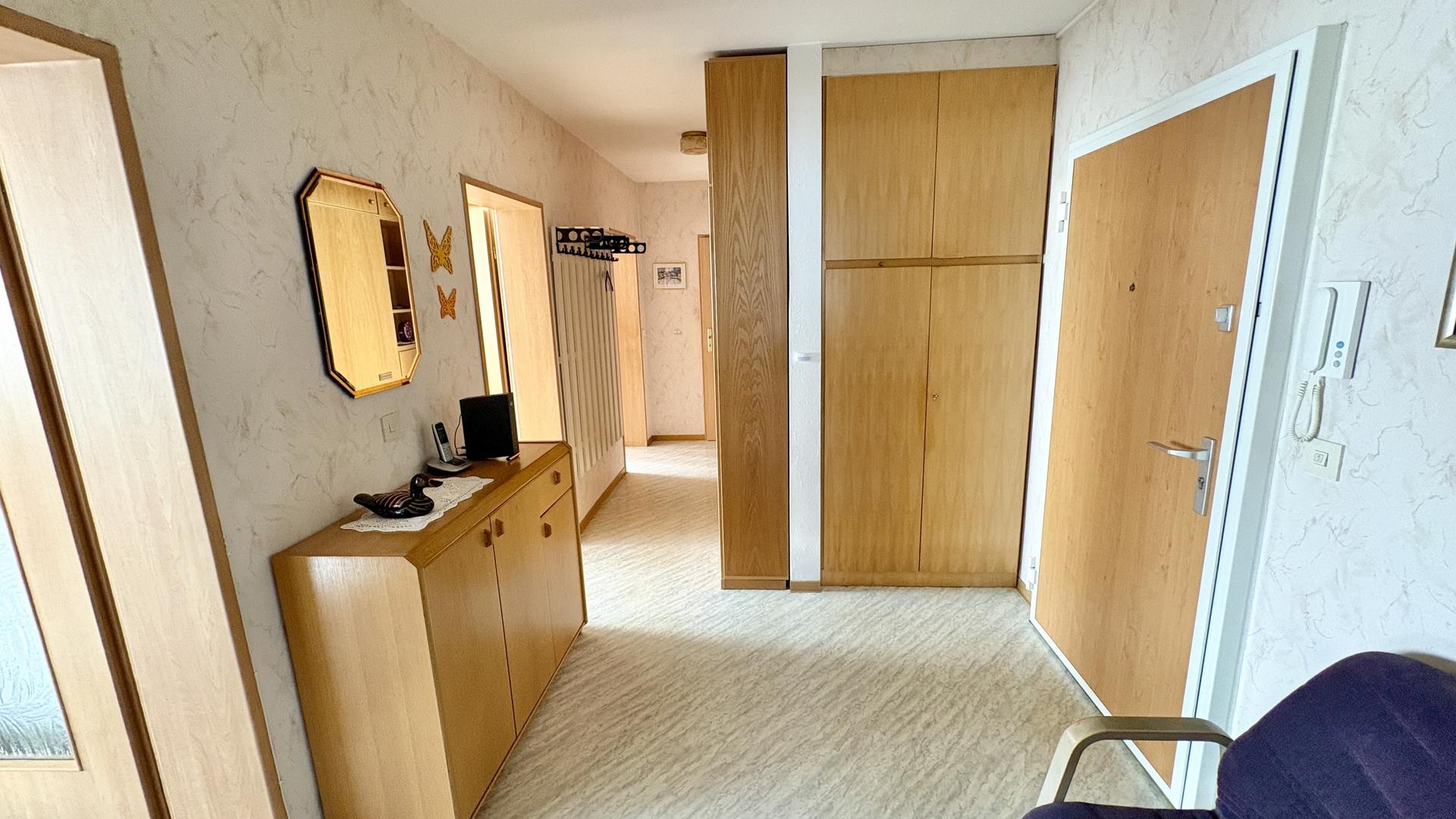 Flur / Garderobe