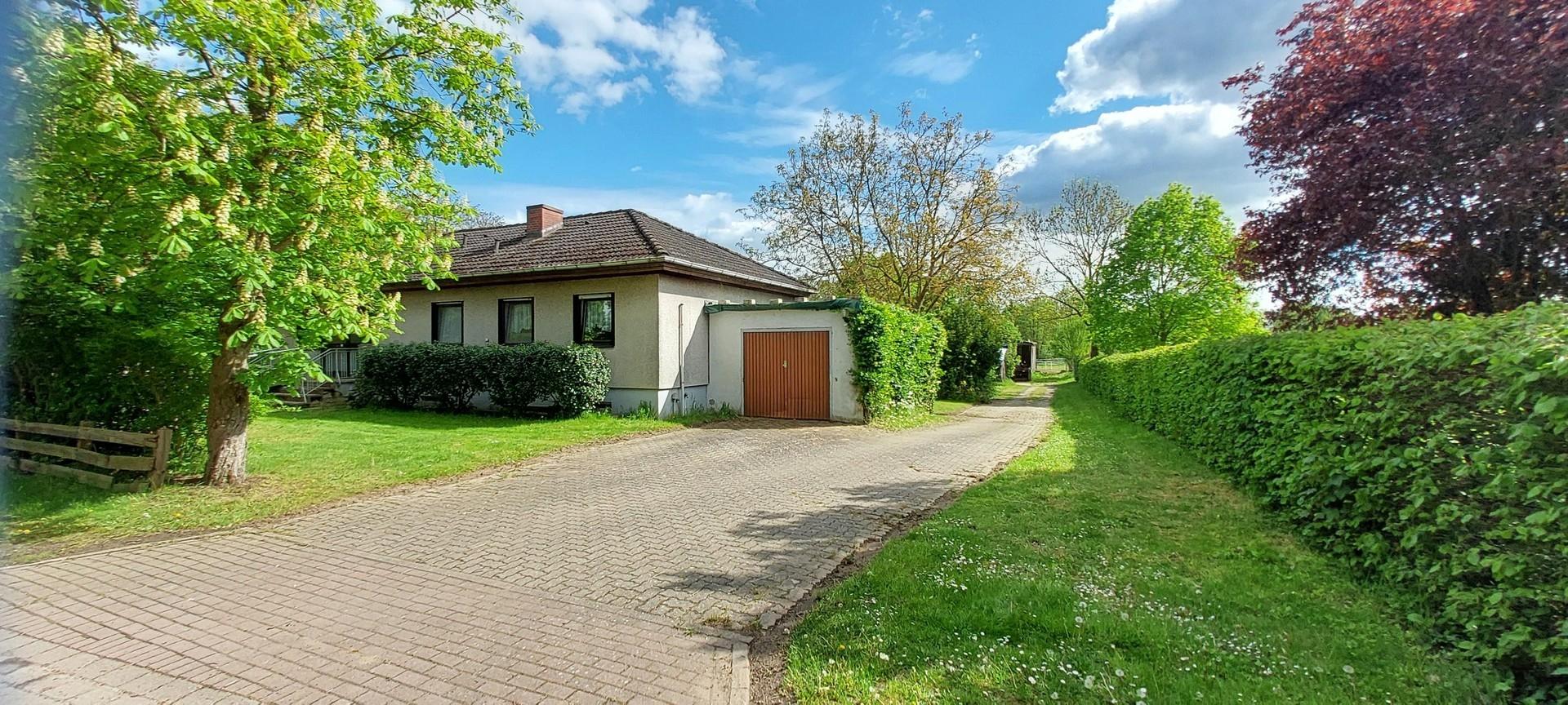 Straßenansicht