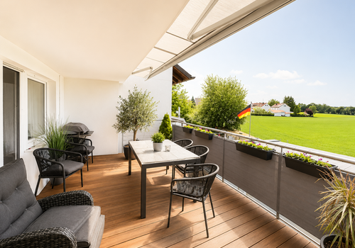Balkon mit Blick ins Grüne