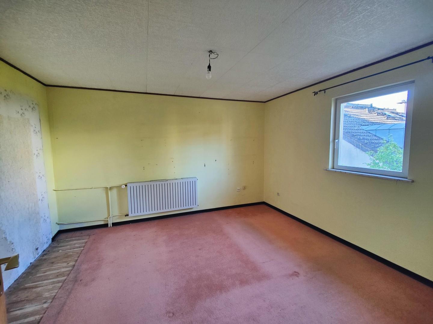 Zimmer 2 OG