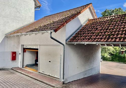 Garage mit Doppelparker