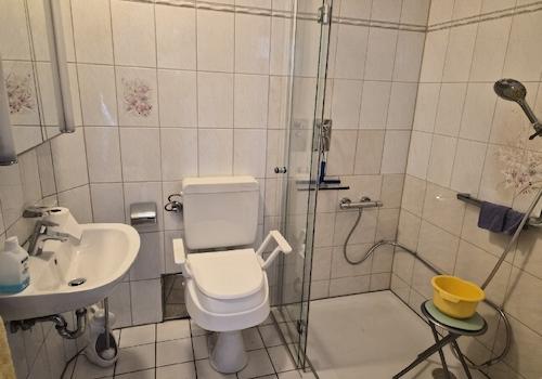Duschbad 2