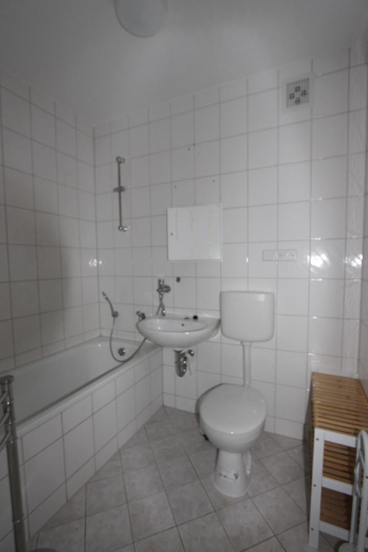 Bad mit Wanne