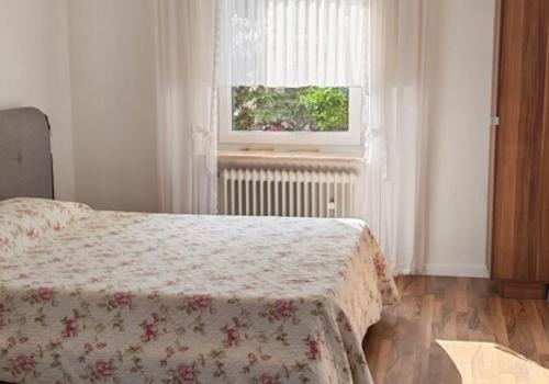 Schlafzimmer - EG