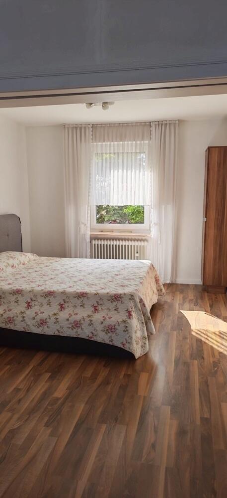 Schlafzimmer - EG