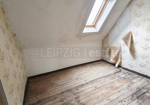 Durchgangszimmer DG