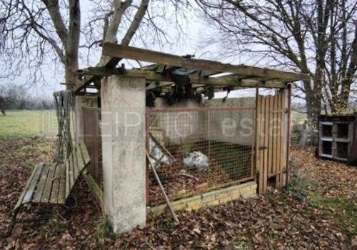 ehemaliger Hundezwinger