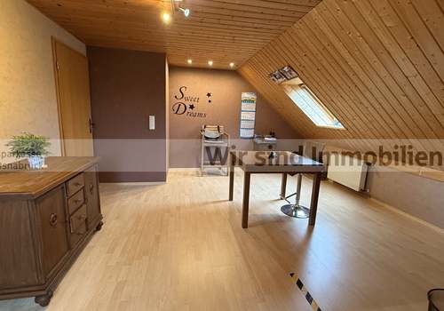 DG: Zimmer im Anbau