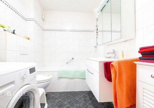 EG mitte Wannenbad