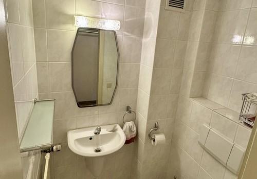 WC im EG