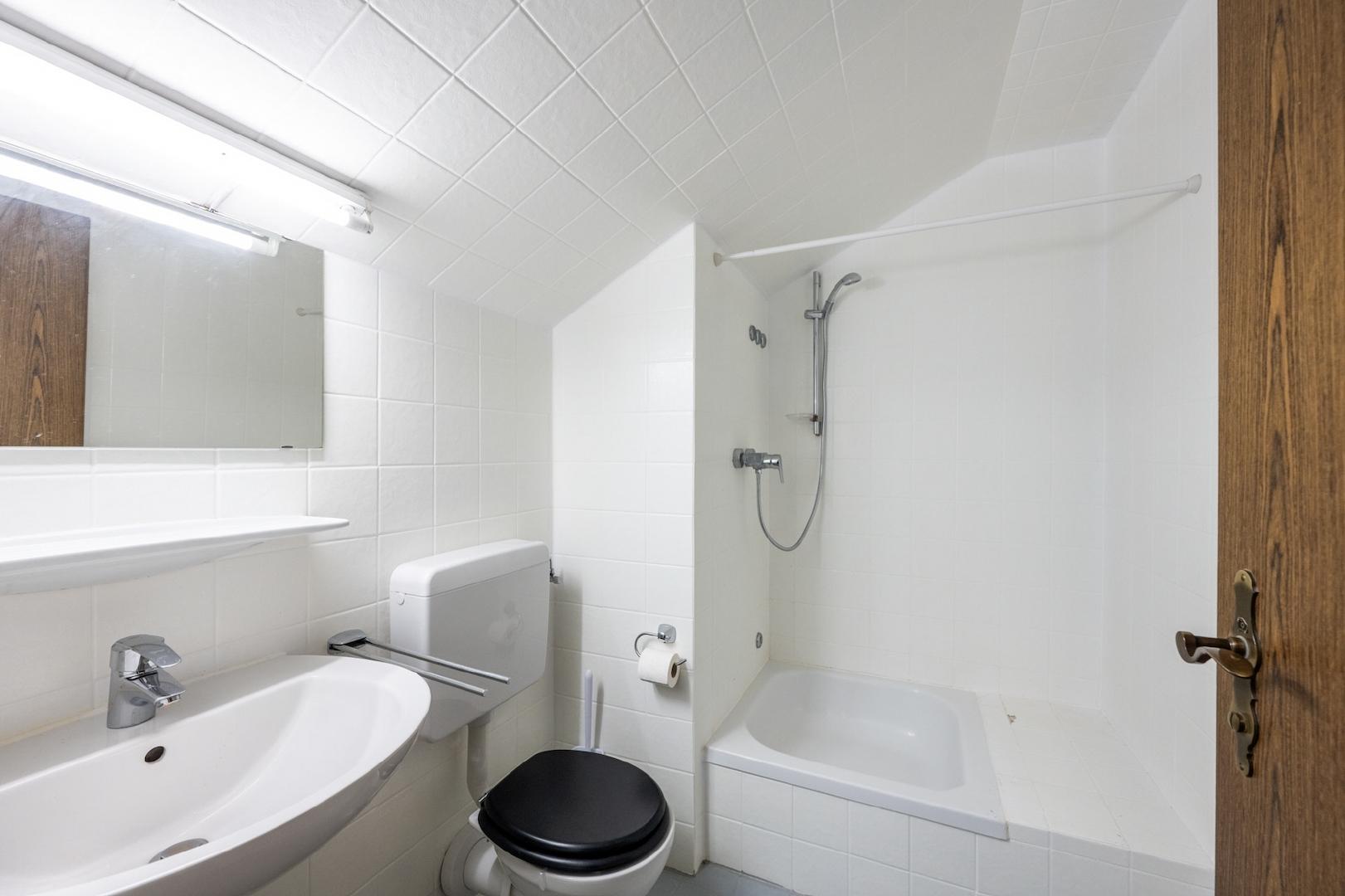 Badezimmer_Dachgeschoss