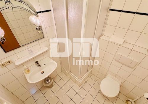 OG Gebäude 3 Doppelzimmer / Duschbad / Balkon
