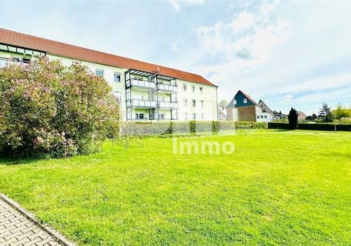 Rückansicht / Grünflächen hinter dem Haus