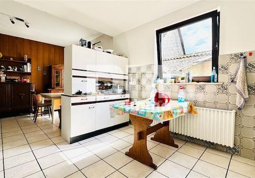 Haus 1 EG Küche