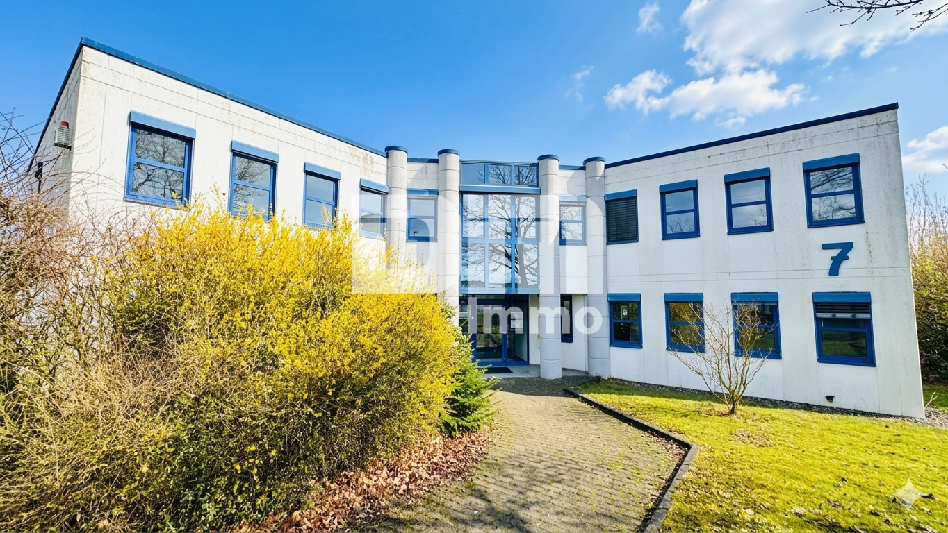 Bürogebäude / Haupteingang