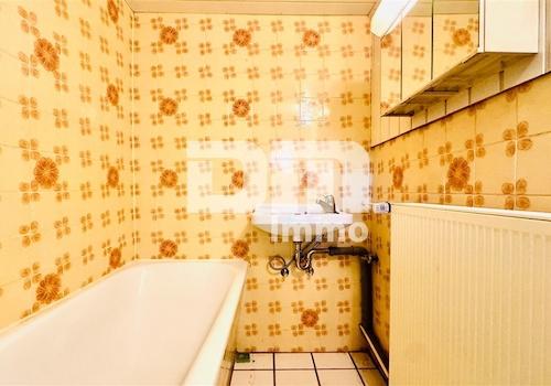 Souterrain Bad / Wanne