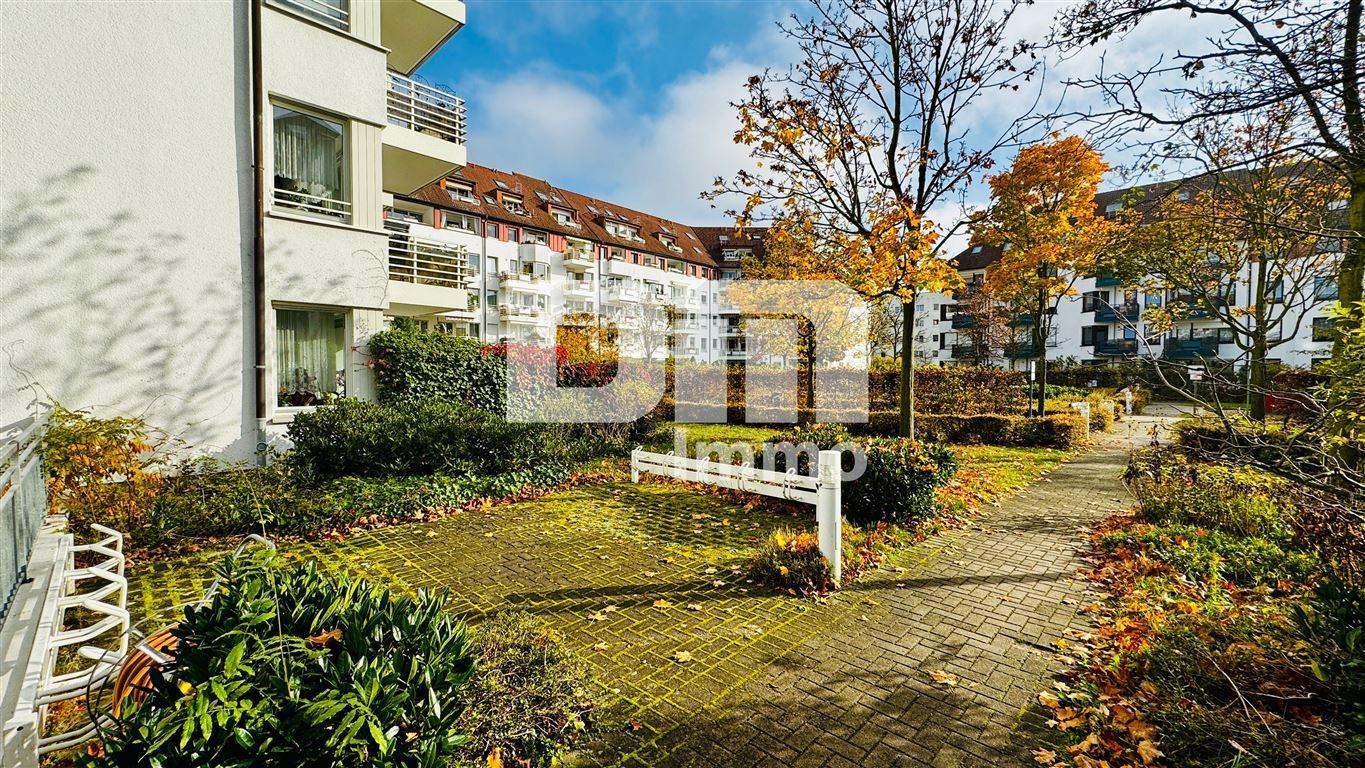 Innenhof / Areal / Parkanlage