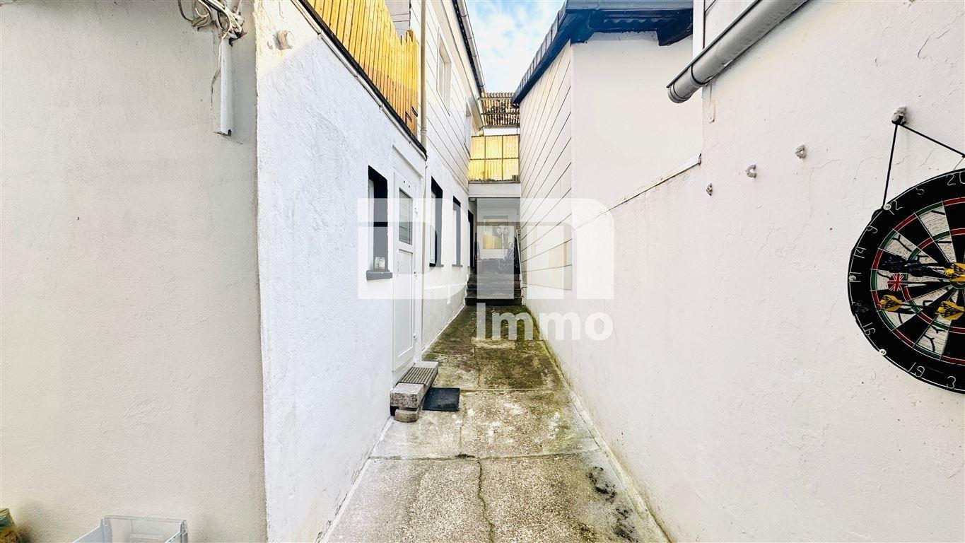 Zugang Wohnung 3 Nebengelass