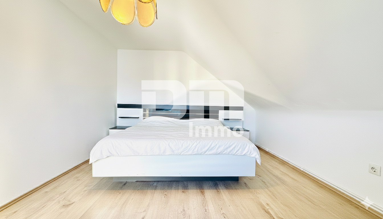 Wohnzimmer / Aktuell als Schlafzimmer genutzt