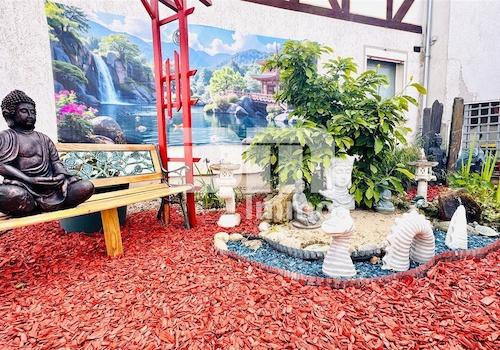 Hofbereich vorne / Japanischer Garten
