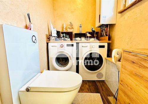 EG Bad Wanne / Dusche / Waschmaschine