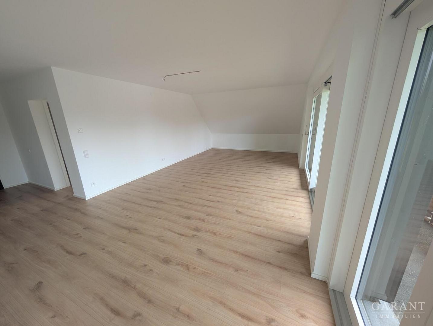 Wohn- Esszimmer B1
