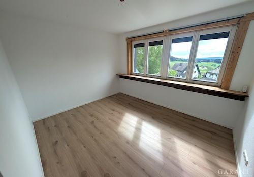 Schlafzimmer B1