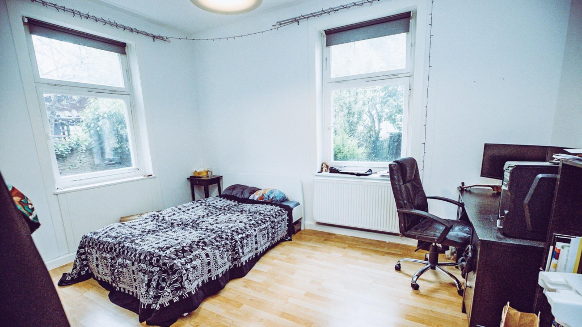 Zimmer 4