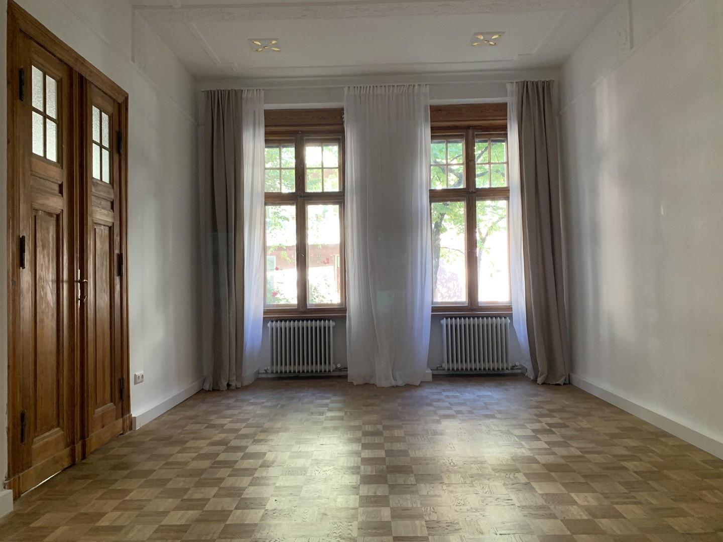 Großes Wohnzimmer