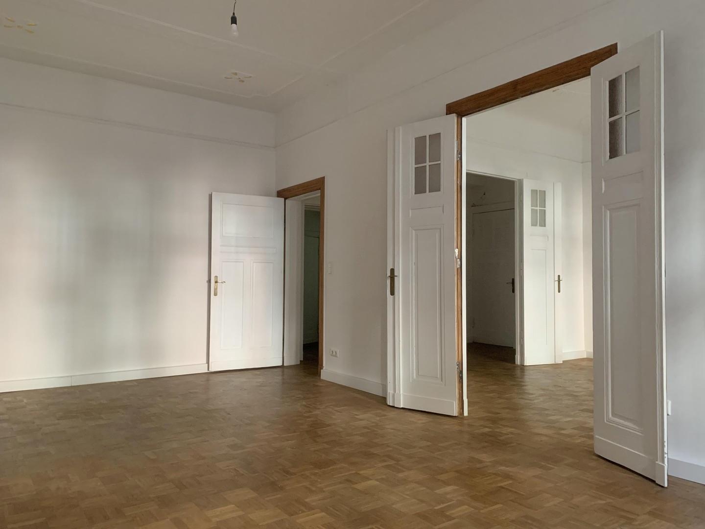 Großes Wohnzimmer