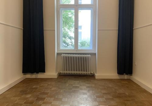 Zimmer zum Hof