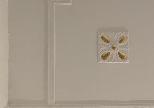 Stuck im Wohnzimmer