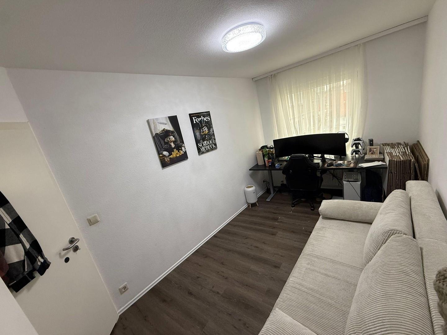 Büro / Kinderzimmer