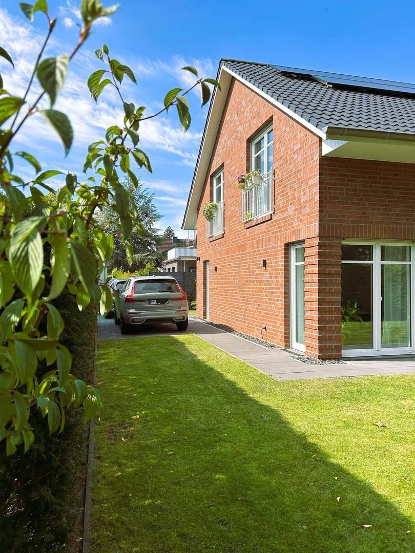 2 Stellplätze Gartenansicht