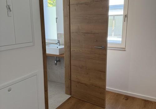 Flur und Gäste WC