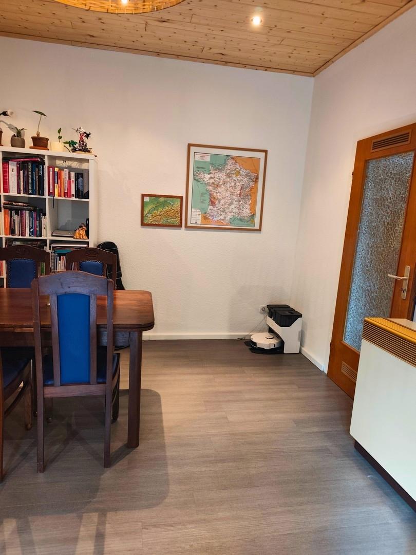 Wohnungszimmer EG