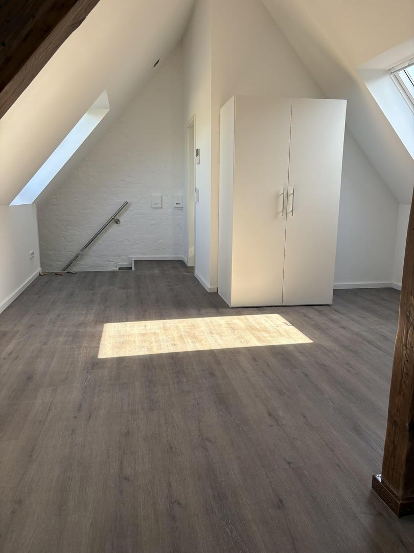 Dachspitze mit Küchenschrank