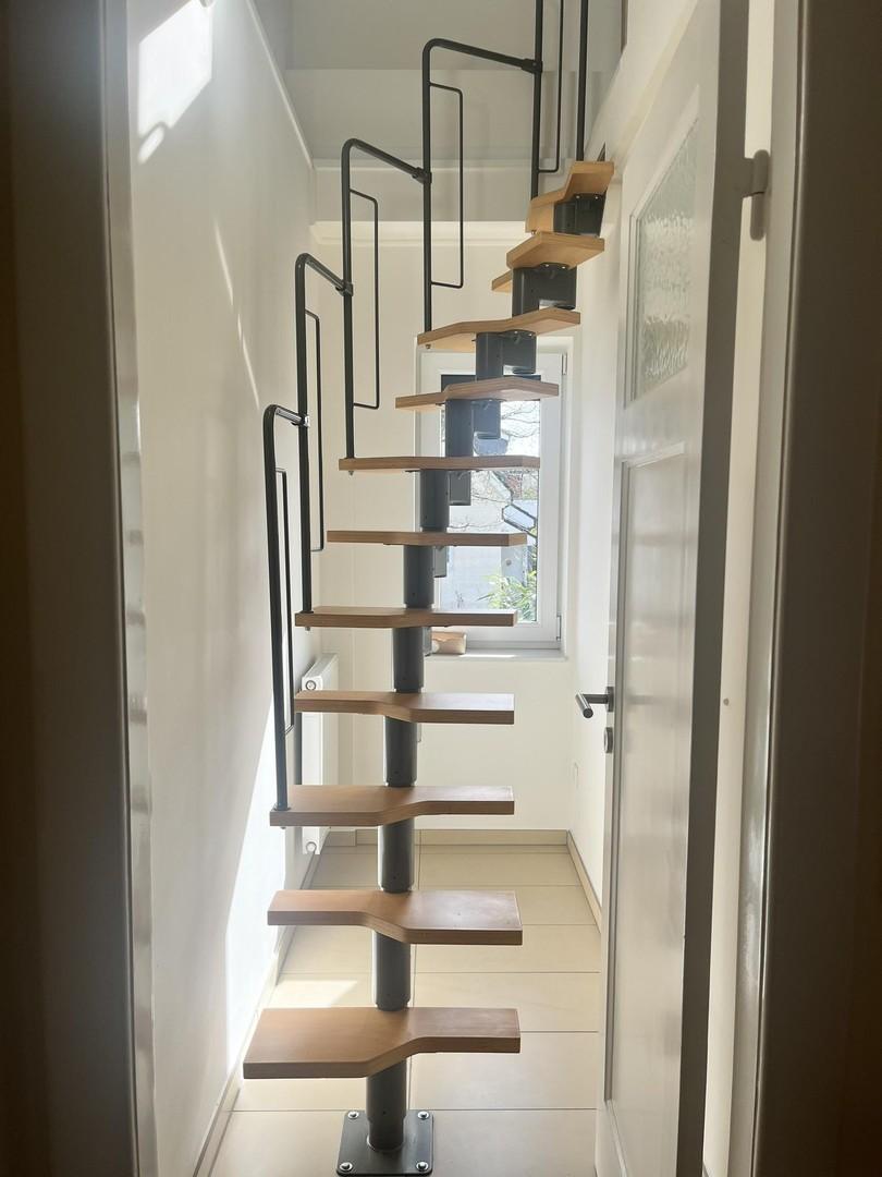 Treppe zum Dachboden
