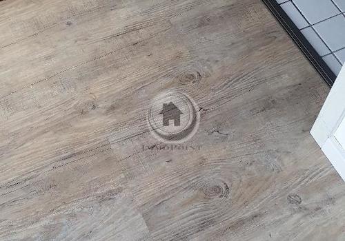 NEUER Vinyl Designboden