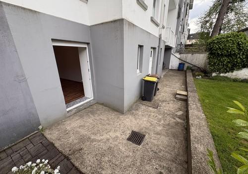 Terrasse zur Wohnung