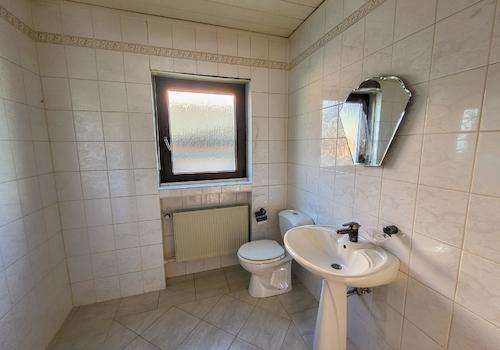 Gäste-WC EG