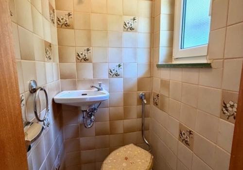 Gäste-Toilette